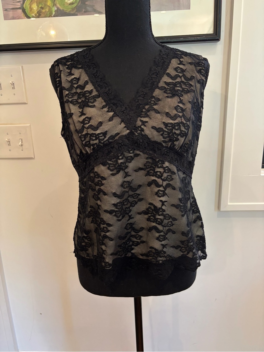 Worthington Black Sheer Lace V-Neck Sleeveless Top